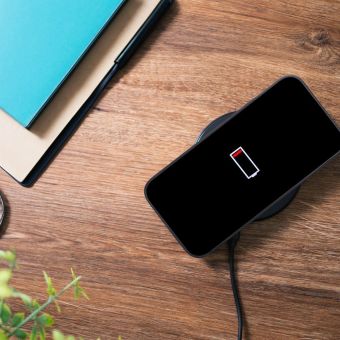 Roar CHILL FLASH Apple iPhone 11 Pro Style 3